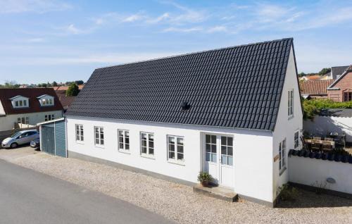 Svendborg Apartamento | 1 Bedroom Cozy Apartment In Svendborg