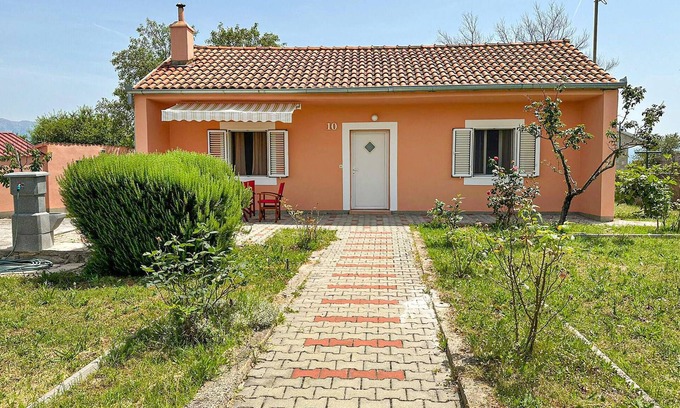 Biskupija Casa | Casa acogedora de 1 dormitorio en Knin