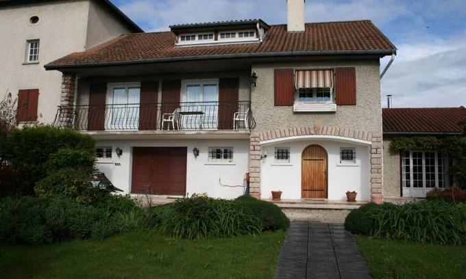 Tournus Casa | 1 Bedroom House 20min walk to centre in Tournus
