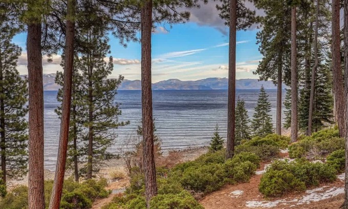 Dollar Point Condominio | 1 Bedroom Lakefront at Chinquapin | Unit 147