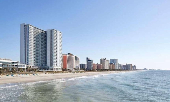 Myrtle Beach Complejo | 1 Bedroom Partial Ocean View at Hilton Grand Vacations Club Ocean