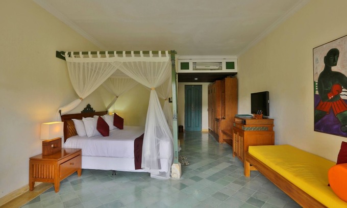Penatih Complejo | Balcón privado de 1 habitación cerca de Ubud con vistas a los jardines y arrozales