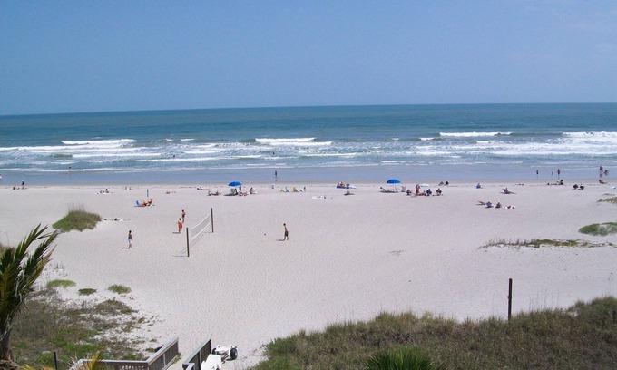 Cocoa Beach Complejo | 1 Resort Resort Suite, capacidad para 6, a pocos pasos de la playa