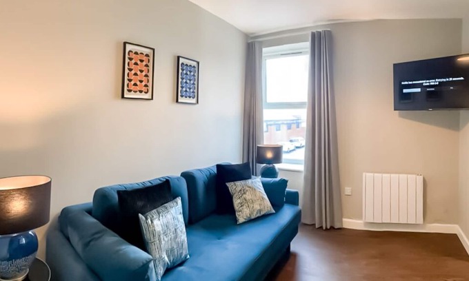 Easton Apartamento | 1 Bedroom sleeps 4-Apartamento-Baño Privado