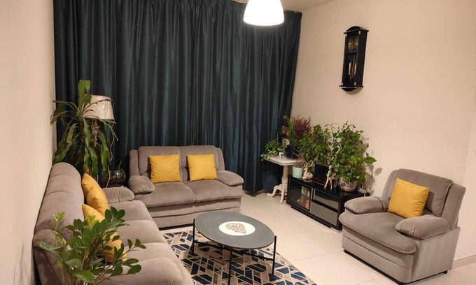 Al Qusais Apartamento | 1-bedroom space in modern apartment