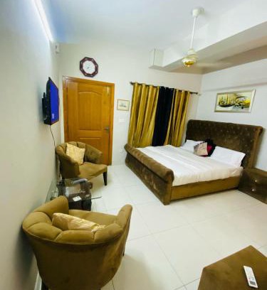 Islamabad Apartamento | 1 Bedroom Studio Apartment With Separate Kitchen Islamabad-HS Apartments