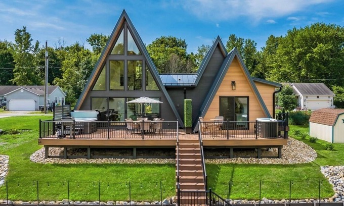 Summit Station Apartamento | 1-Bedroom Waterfront A-Frame on Buckeye Lake