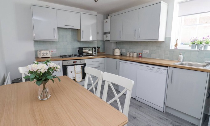 Howden Cabaña | 1 BISHOPGATE COURT, family friendly in Howden