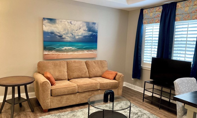 Parkview/Woodbrook Apartamento | 1 BR apt, FREE WIFI & laundry, Baltimore Druid Hill Pk, Mondawmin Mall & Metro