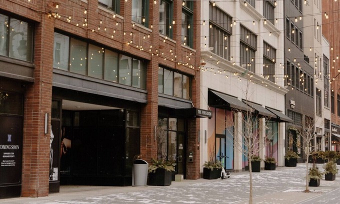 Brush Park Apartamento | 1 BR Apt w Fireplace & Office Prime Location