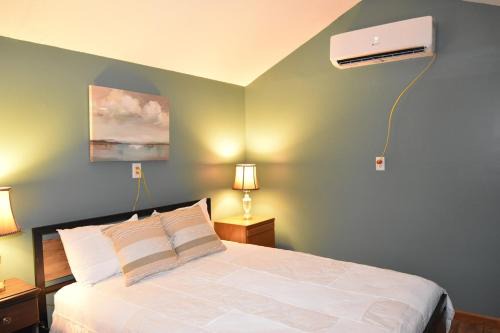 Woodbine Chalet De Esquí | 1 BR Corbin Cottage - Corbin Arena - Laurel Lake