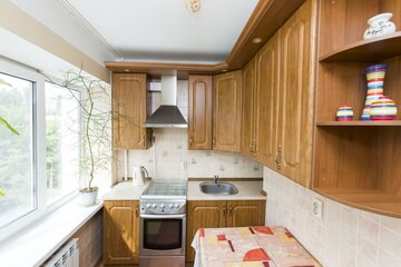 Shevchenkivs'kyi District Casa | 1 BR near Circus