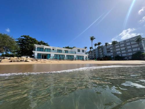 Stella Casa | 1 Corcega Beachfront Suites