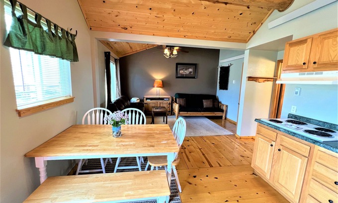 Custer Cabina | Cabina grande en Custer