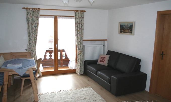 Entfelden Apartamento | (1) Apartamento 36m², 2 personas con dormitorio separado, ducha / WC, balcón