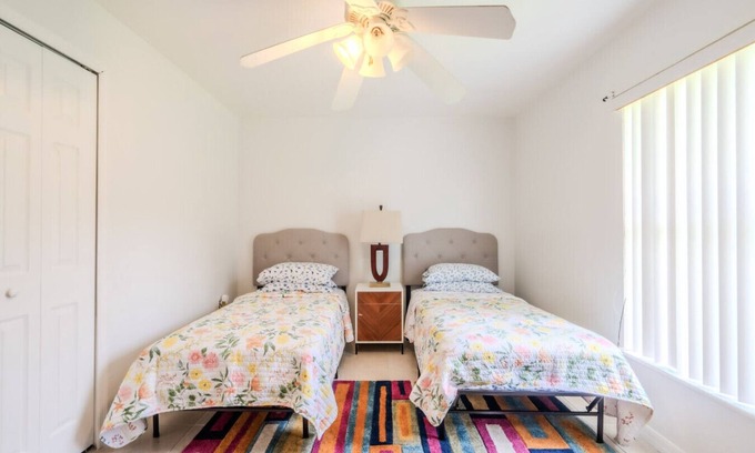 Plymouth Casa | 1 Flint and Kingscrest, LLC - Apopka