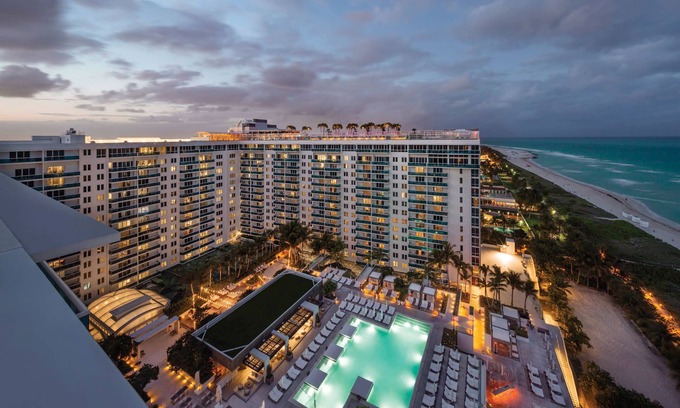 South Beach Complejo | 1 Homes Vacation Rentals by LMC