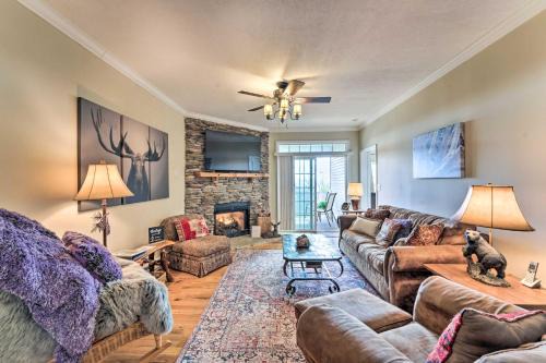 Southcrest Apartamento | 1 Mi to Beech Mountain Resort Banner Elk Condo!