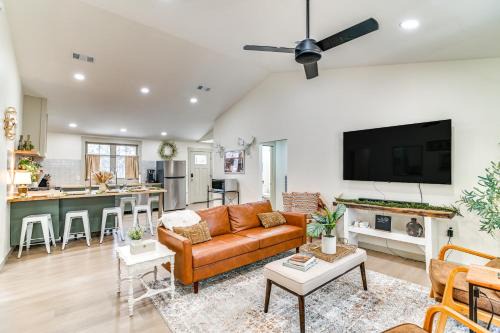 Starkville Casa | 1 Mi to Davis Wade Stadium Walkable Paradise!