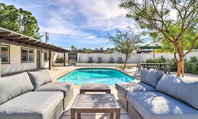 Palm Desert Cabaña | < 1 Mi to El Paseo: Cottage Oasis w/ Fire Pit