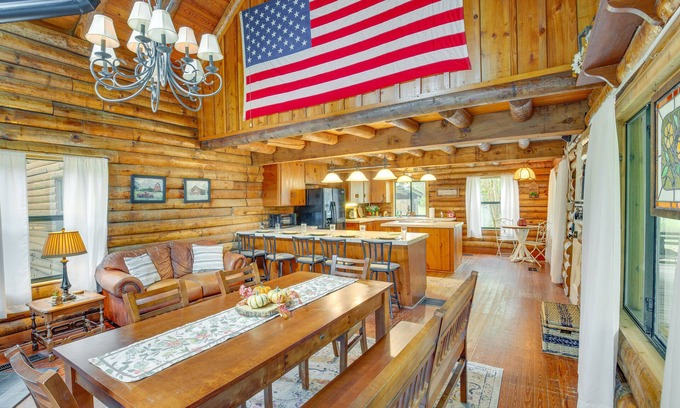 Log Cabin Cabina | 1 Mi to Lake: Log Cabin Retreat w/ Fire Pit