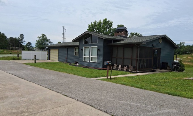 Monticello Casa | 1-Mile from Conley Bottom's ramp