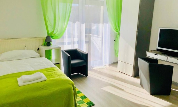 Lebenstedt Apartamento | Apartamento de 1 habitación moderno y recién reformado.