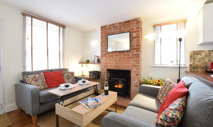 Martlesham Heath Casa | 1 Tailors Cottage, Woodbridge