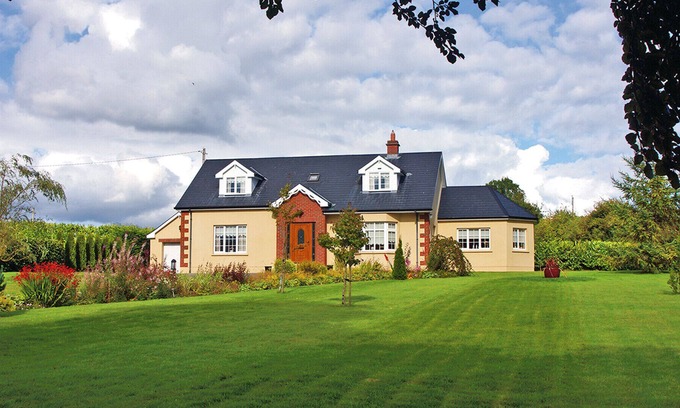 Ardue Otro | 1 The Beeches - Four Bedroom House, Sleeps 6