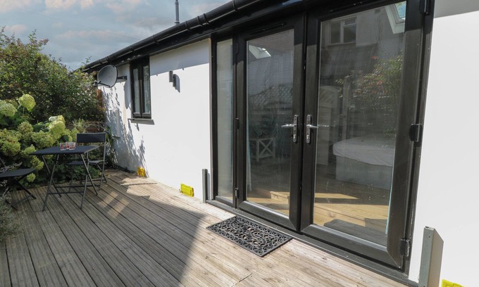New Forest District Cabaña | 1 WELFORD BARNS, pet friendly, with a garden in Fordingbridge