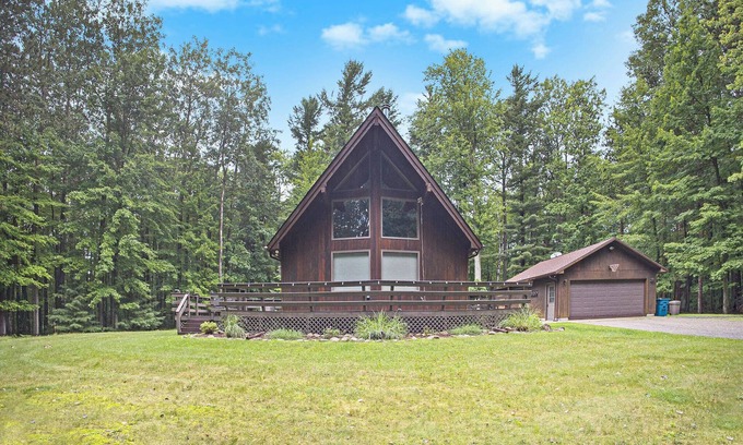 Manistee Casa | 10-Acre Family Home Near Lk MI