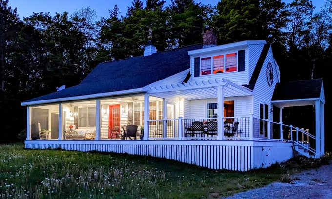 East Dover Casa | 10 acres of privacy with scenic views, custom art, game room & swimming pond