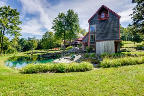 Wilmington Casa | 10 Mi to Mt Snow! Grand Estate Built to Entertain