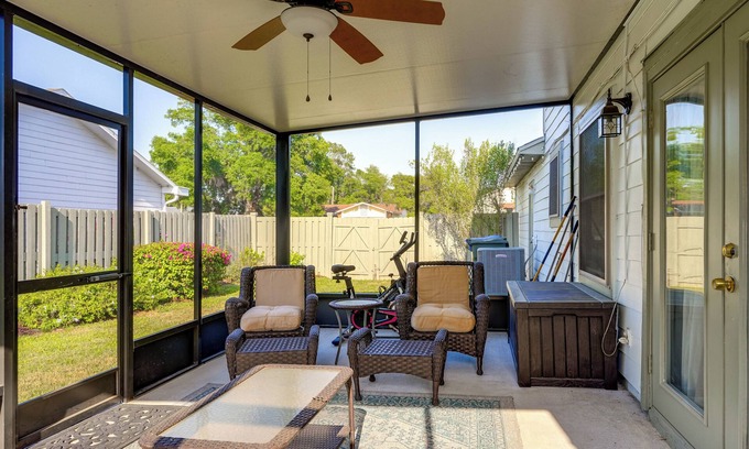 Ocoee Casa | 10 Mi to Universal Orlando: Home w/ Screened Porch
