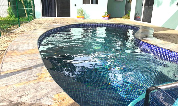Sámara Casa | 10-minute walk to the Sand & Surf - Private Home