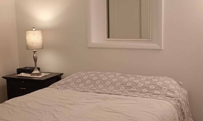 Greenacres Apartamento | 10 minutes from downtown