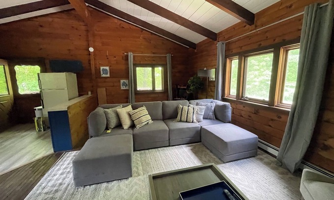 Saugerties Casa | 10 Minutes to HITS Great private getaway in Saugreties