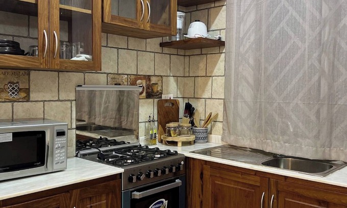 Msasani Apartamento | 10 minutes to! the amazing ocean view. Family sized condo full of fun and games.