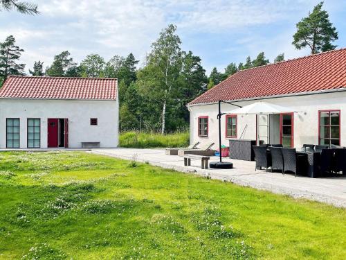 Katthammarsvik Casa | 10 person holiday home in KATTHAMMARSVIK