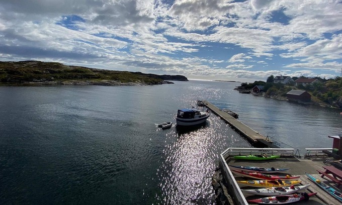 Nautnes Casa | 10 person holiday home in Tjeldstø