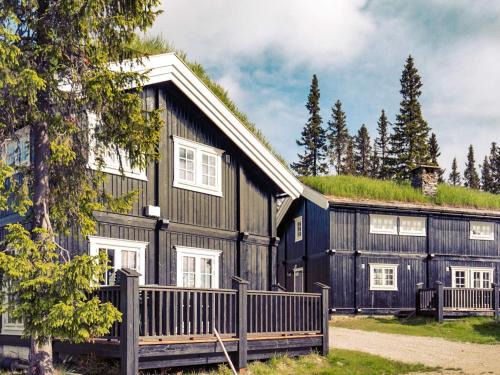 Skeikampen Casa | 10 person holiday home in Fåvang