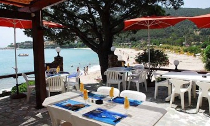Tarcu Casa | 100% felicidad magnífica villa con vistas al mar, cerca de la playa. Entorno idílico