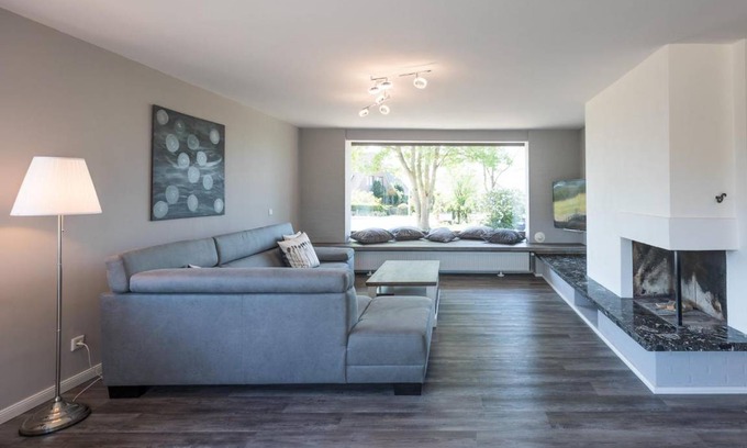 Husum Apartamento | 100 m² Apartamento ∙ 2 habitaciones ∙ 4 huéspedes