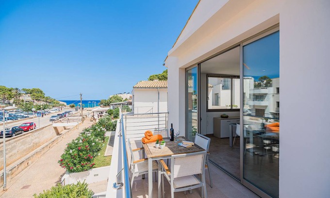 Cala San Vicente Chalet De Esquí | 100 m² Chalet ∙ 3 habitaciones ∙ 6 huéspedes