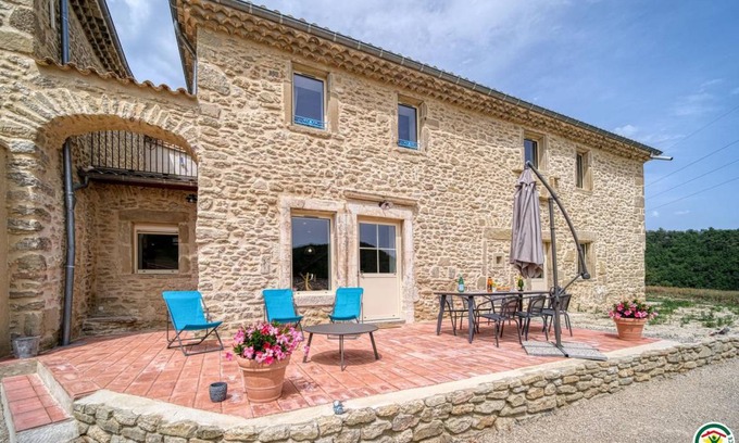 Chabrillan Casa | 100 m² Gîte ∙ 2 habitaciones ∙ 6 huéspedes