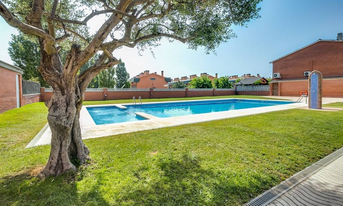 Palafolls Casa | 100 m² Casa ∙ 4 habitaciones ∙ 8 personas