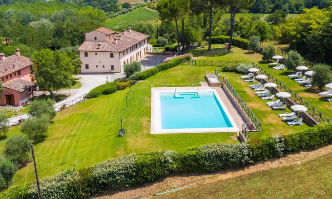 Castelfiorentino Villa | 100 m² Villa ∙ 3 habitaciones ∙ 8 huéspedes