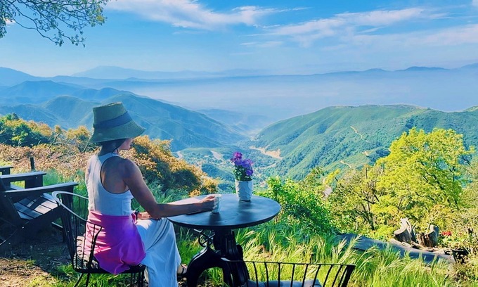 Crestline Chalet De Esquí | 100-Mile-Views-Fire Pit-Peaceful-Romantic-Secluded-Dogs yes