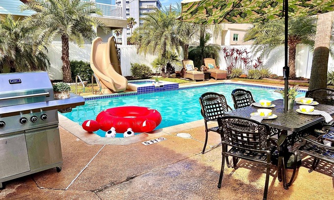 South Padre Island Casa | ACCESO DIRECTO A LA PLAYA / Diapositiva interior y exterior / HGTV presentado / / Capacidad 26