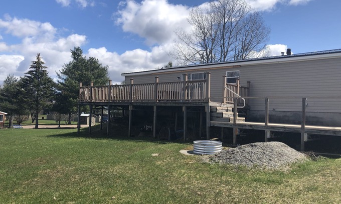 Fishers Landing Cabaña | 1000 Islands Cottage minutes from free boat launch!